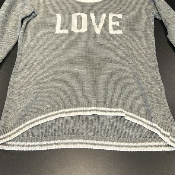 Say What? LOVE Long sleeve light sweater - Picture 4 of 5